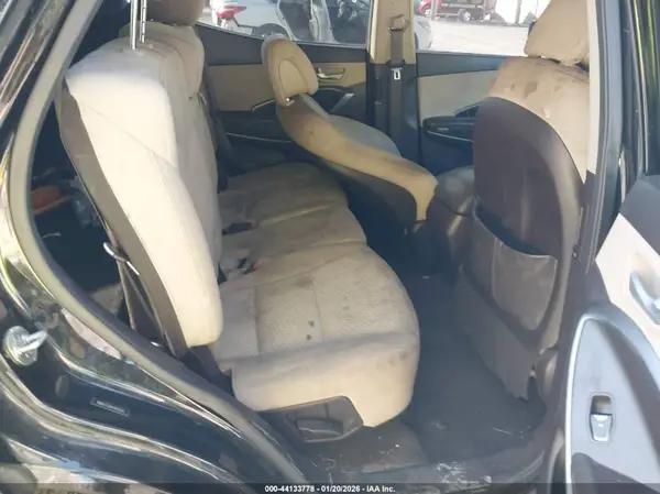 5NMZU3LB0HH020383 2017 HYUNDAI SANTA FE - Image 8