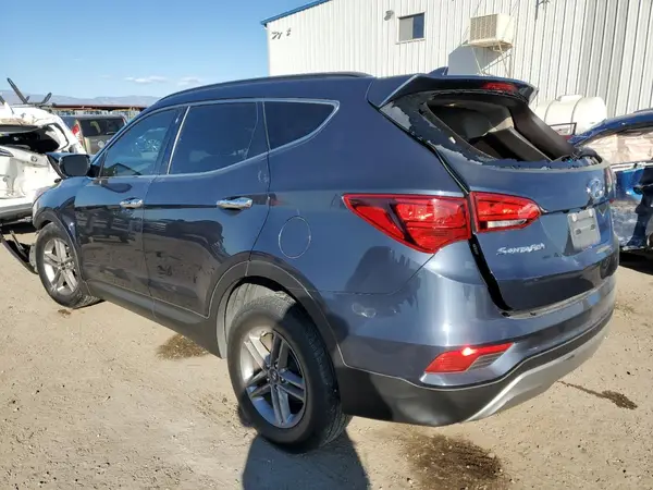 5NMZU3LB0HH024398 2017 HYUNDAI SANTA FE - Image 2