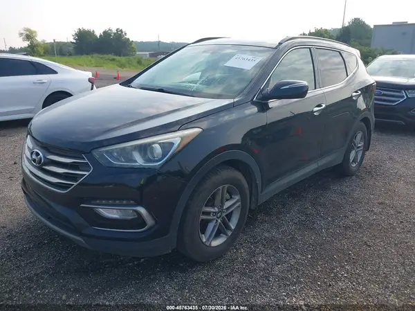 5NMZU3LB0HH026975 2017 HYUNDAI SANTA FE - Image 2