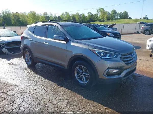 5NMZU3LB0HH027009 2017 HYUNDAI SANTA FE - Image 1
