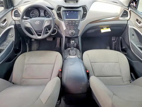 5NMZU3LB0HH030802 2017 HYUNDAI SANTA FE - Image 8