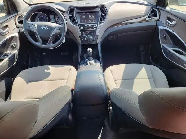 5NMZU3LB0HH034266 2017 HYUNDAI SANTA FE - Image 8