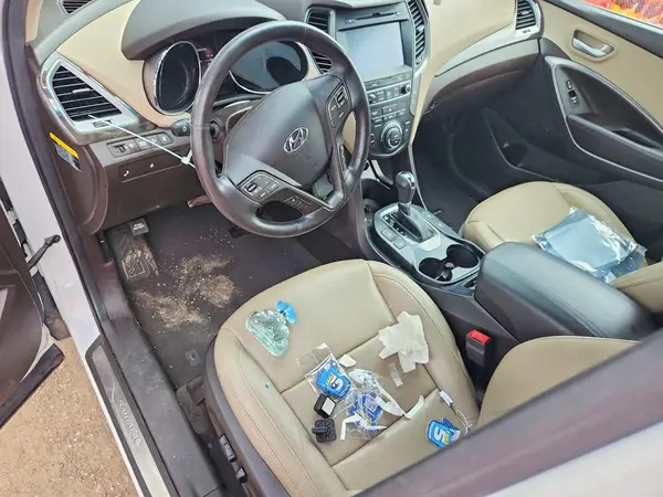 5NMZU3LB0HH039077 2017 HYUNDAI SANTA FE - Image 8