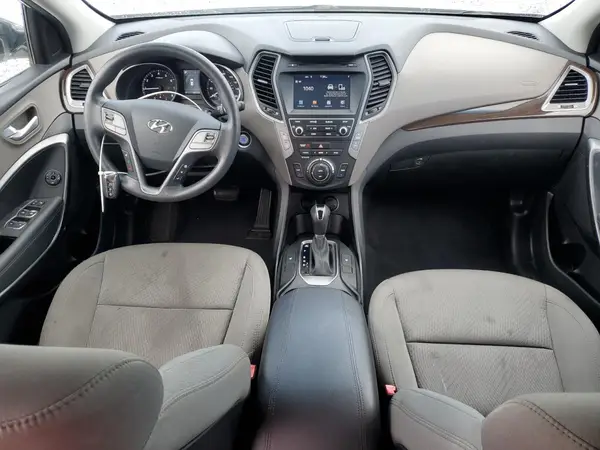 5NMZU3LB0HH052332 2017 HYUNDAI SANTA FE - Image 8
