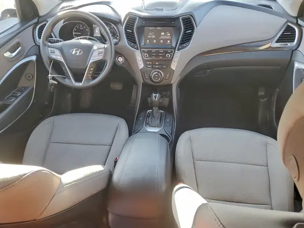 5NMZU3LB0JH054748 2018 HYUNDAI SANTA FE - Image 8