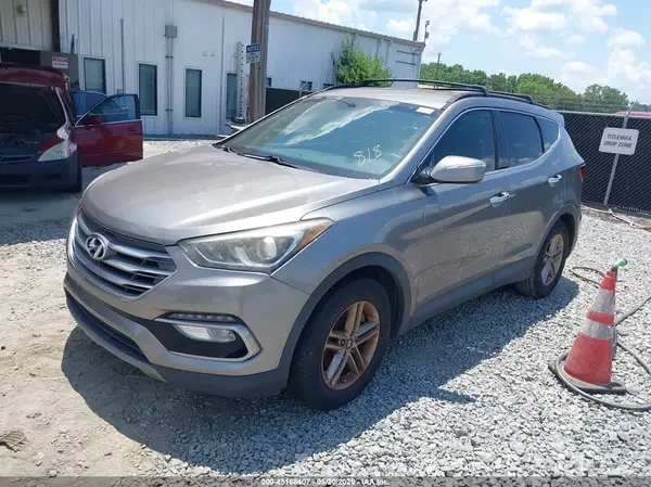 5NMZU3LB0JH066401 2018 HYUNDAI SANTA FE - Image 2