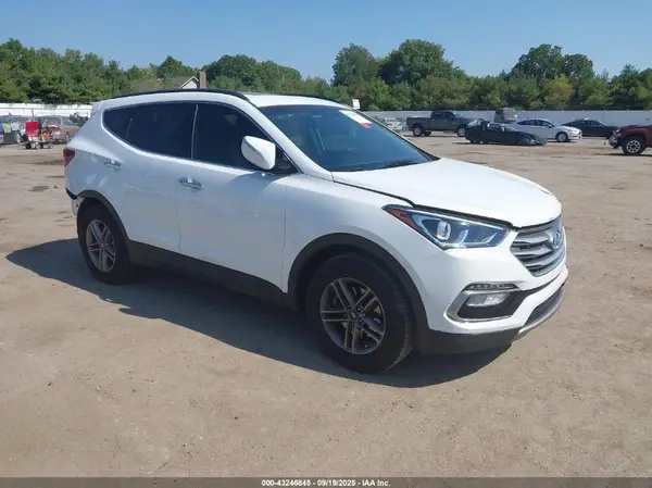 5NMZU3LB0JH074448 2018 HYUNDAI SANTA FE - Image 1
