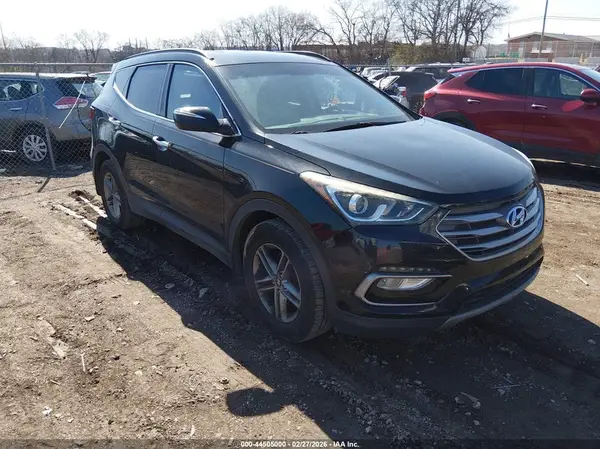 5NMZU3LB0JH076006 2018 HYUNDAI SANTA FE - Image 1