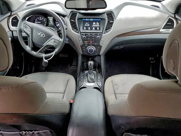 5NMZU3LB0JH076233 2018 HYUNDAI SANTA FE - Image 8