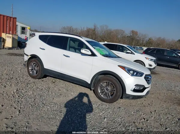 5NMZU3LB0JH088575 2018 HYUNDAI SANTA FE - Image 1