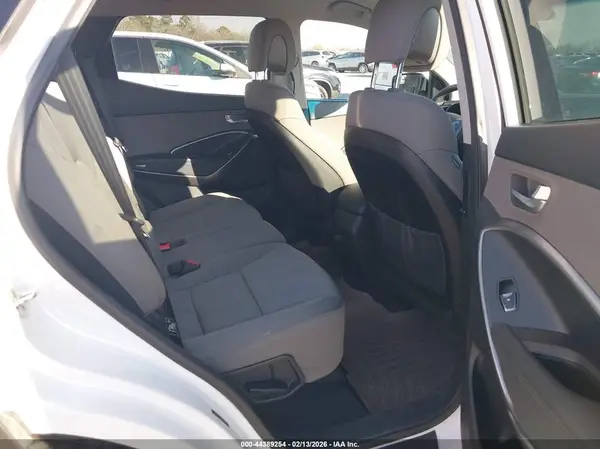 5NMZU3LB0JH088575 2018 HYUNDAI SANTA FE - Image 8