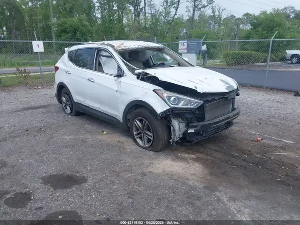 5NMZU3LB0JH099835 2018 HYUNDAI SANTA FE - Image 1