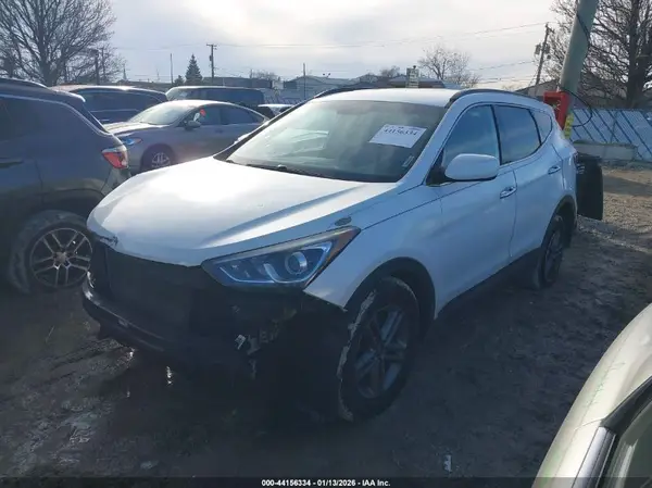 5NMZU3LB1HH006881 2017 HYUNDAI SANTA FE - Image 2