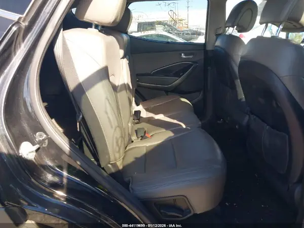 5NMZU3LB1HH011966 2017 HYUNDAI SANTA FE - Image 8