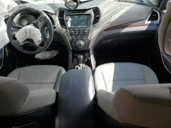 5NMZU3LB1HH011983 2017 HYUNDAI SANTA FE - Image 8