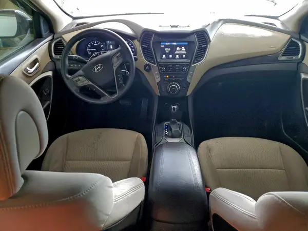 5NMZU3LB1HH013085 2017 HYUNDAI SANTA FE - Image 8