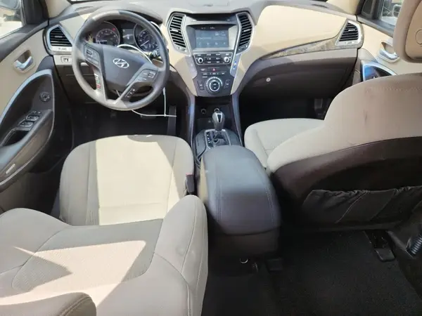 5NMZU3LB1HH020537 2017 HYUNDAI SANTA FE - Image 8