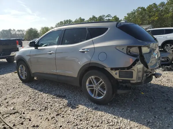 5NMZU3LB1HH029934 2017 HYUNDAI SANTA FE - Image 2