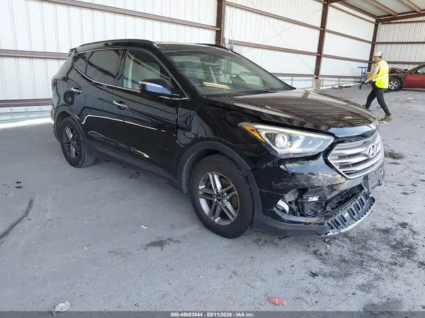 5NMZU3LB1HH032509 2017 HYUNDAI SANTA FE - Image 1