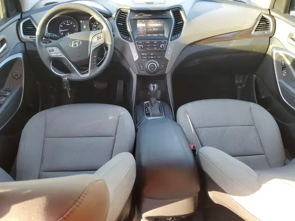 5NMZU3LB1HH039038 2017 HYUNDAI SANTA FE - Image 8