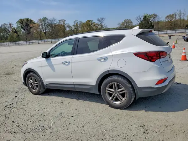 5NMZU3LB1HH050816 2017 HYUNDAI SANTA FE - Image 2