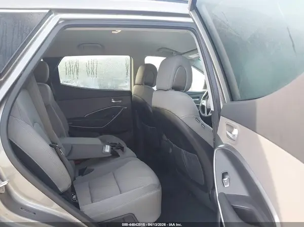 5NMZU3LB1HH051688 2017 HYUNDAI SANTA FE - Image 8