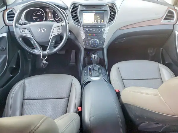 5NMZU3LB1JH075155 2018 HYUNDAI SANTA FE - Image 8