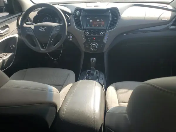 5NMZU3LB1JH076984 2018 HYUNDAI SANTA FE - Image 8