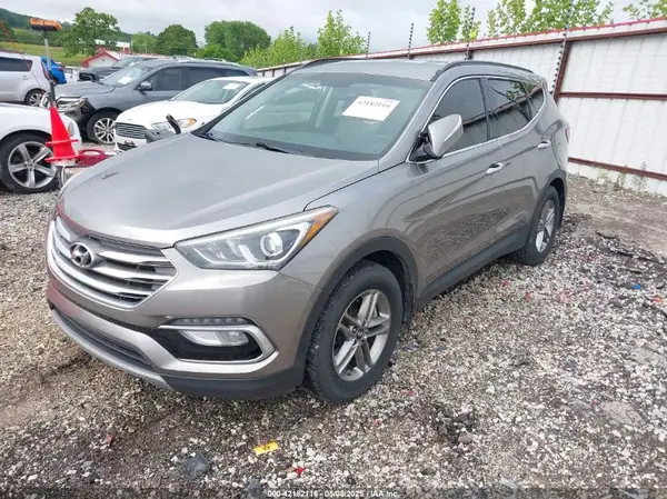 5NMZU3LB1JH100507 2018 HYUNDAI SANTA FE - Image 2