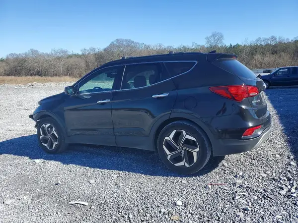 5NMZU3LB2HH001446 2017 HYUNDAI SANTA FE - Image 2