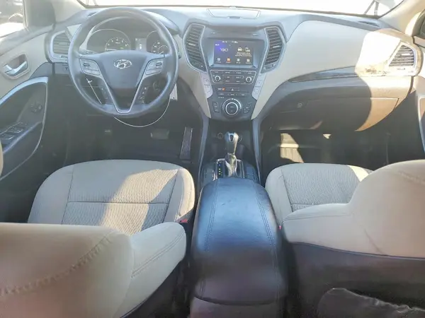 5NMZU3LB2HH001446 2017 HYUNDAI SANTA FE - Image 8