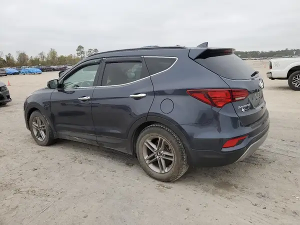 5NMZU3LB2HH002323 2017 HYUNDAI SANTA FE - Image 2