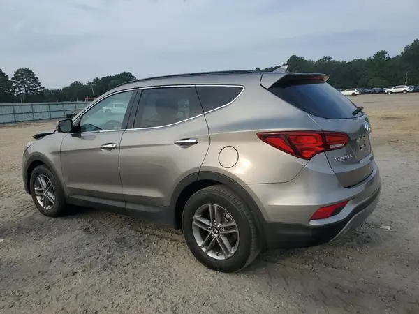 5NMZU3LB2HH003035 2017 HYUNDAI SANTA FE - Image 2