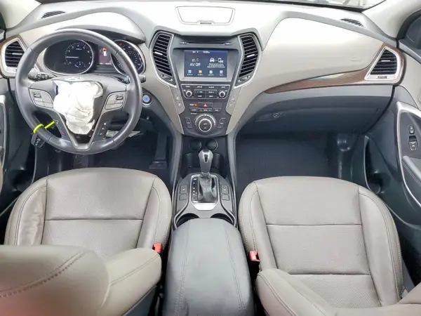 5NMZU3LB2HH009031 2017 HYUNDAI SANTA FE - Image 8