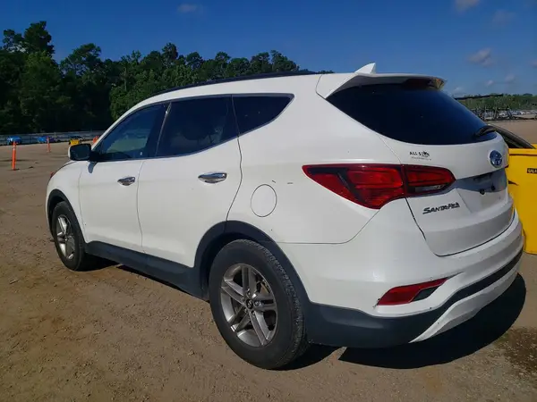 5NMZU3LB2HH009661 2017 HYUNDAI SANTA FE - Image 2