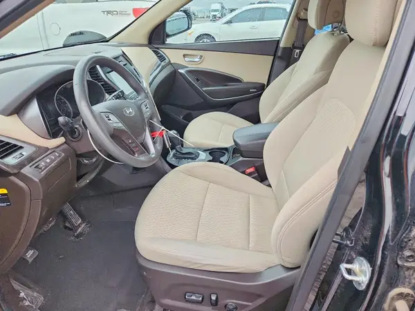 5NMZU3LB2HH010471 2017 HYUNDAI SANTA FE - Image 8