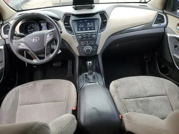 5NMZU3LB2HH011670 2017 HYUNDAI SANTA FE - Image 8
