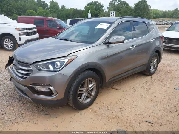 5NMZU3LB2HH017372 2017 HYUNDAI SANTA FE - Image 2