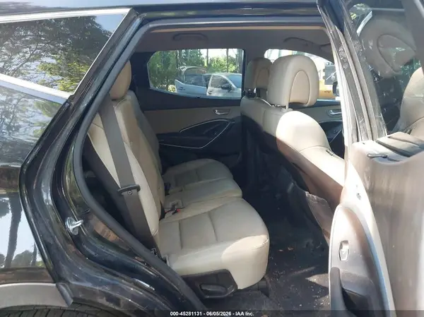 5NMZU3LB2HH025262 2017 HYUNDAI SANTA FE - Image 8