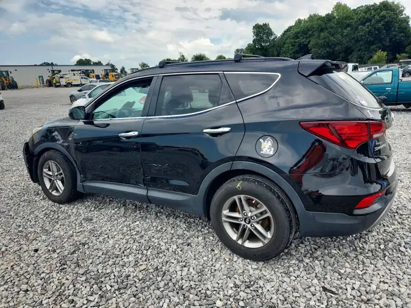5NMZU3LB2HH027688 2017 HYUNDAI SANTA FE - Image 2