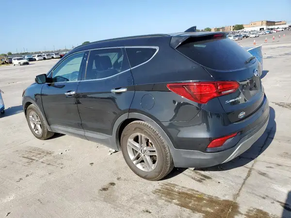 5NMZU3LB2HH029201 2017 HYUNDAI SANTA FE - Image 2