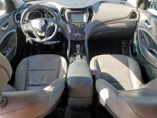 5NMZU3LB2HH029201 2017 HYUNDAI SANTA FE - Image 8