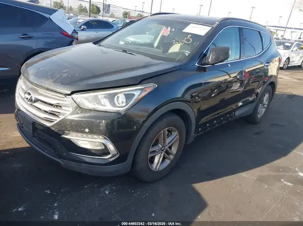 5NMZU3LB2HH032471 2017 HYUNDAI SANTA FE - Image 2