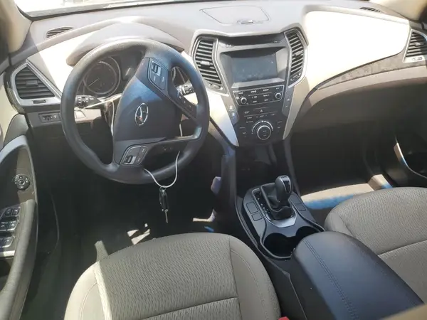 5NMZU3LB2HH033166 2017 HYUNDAI SANTA FE - Image 8