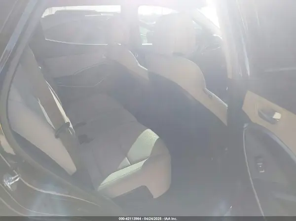 5NMZU3LB2HH037704 2017 HYUNDAI SANTA FE - Image 8