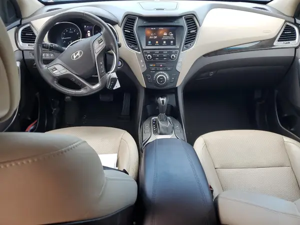5NMZU3LB2HH041686 2017 HYUNDAI SANTA FE - Image 8