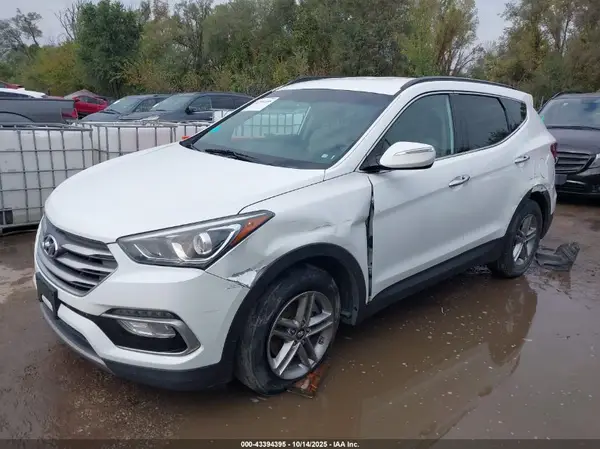 5NMZU3LB2HH050291 2017 HYUNDAI SANTA FE - Image 2