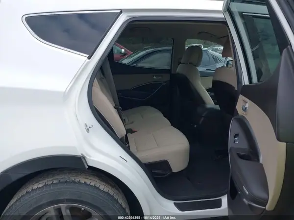 5NMZU3LB2HH050291 2017 HYUNDAI SANTA FE - Image 8