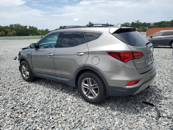5NMZU3LB2JH054069 2018 HYUNDAI SANTA FE - Image 2