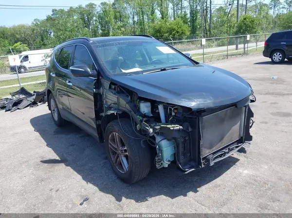 5NMZU3LB2JH057098 2018 HYUNDAI SANTA FE - Image 1